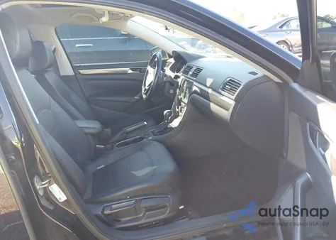 2016 Volkswagen Passat 1.8T Se из США, поврежденный, VIN 1VWBT7A36GC010393